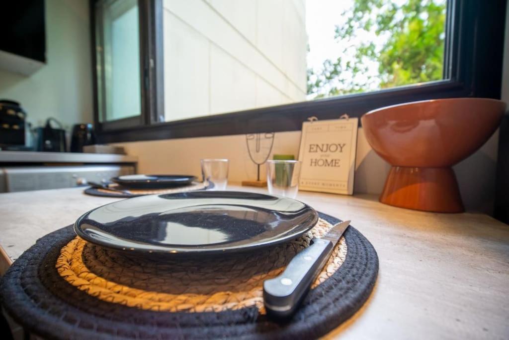 Air-Conditioned Apartment With Private Parking มาร์กเซย ภายนอก รูปภาพ